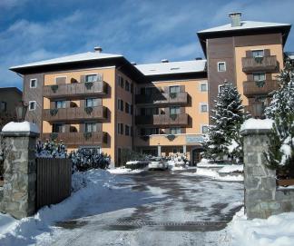 (© Hotel-Residence Cristallo - Bormio) - Lyžovačky v Alpách, www.hitka.sk