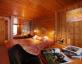 Izba (©  Hotel Les Sherpas)  - Lyžovačky v Alpách, www.hitka.sk 