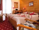 Izba (© Hotel Le Sherpa) - Lyžovačky v Alpách, www.hitka.sk