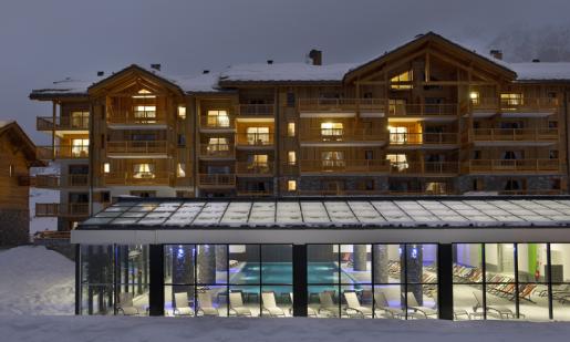 Rezidencia Chalets de Flambeau (© CGH Résidences & Spas d'Altitude - studiobergoend) Dovolenka na lodi a plavby, Lyžovačky v Alpách, Formula F1, www.hitka.sk