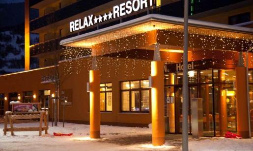 Hotel Relax Resort (© BDPSTGROUP) Dovolenka na lodi a plavby, Lyžovačky v Alpách, Formula F1, www.hitka.sk